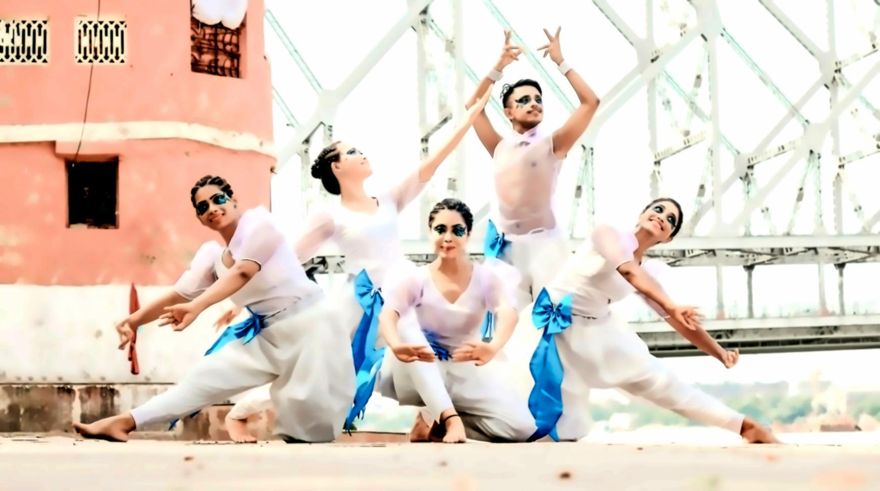 Creative jazz dance practice session at Nyqorth Zyr studio in Odesa